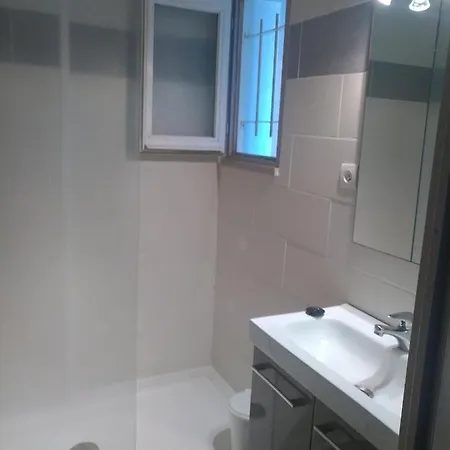 Logis 194 Apartment